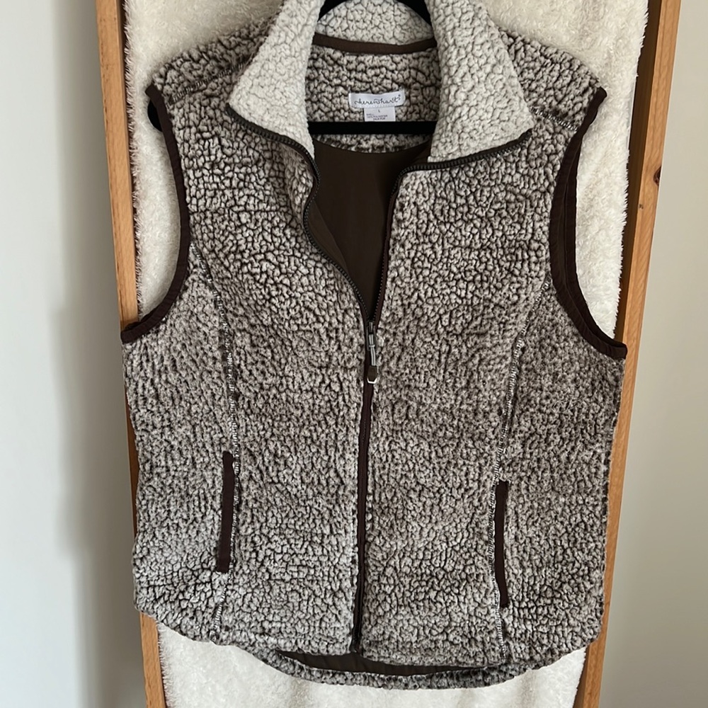 KEREN Hart Sherpa Vest